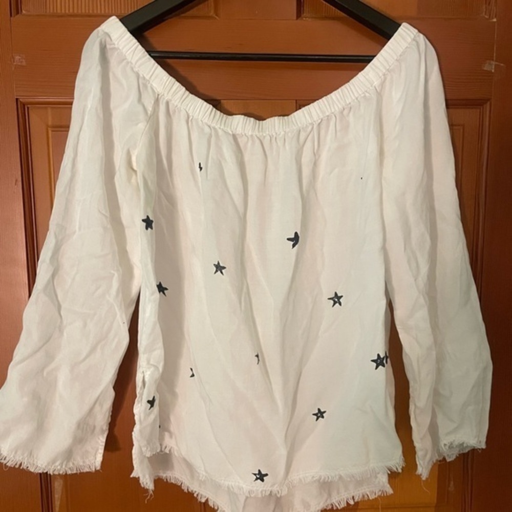 Anthropologie Cloth and Stone off shoulder white blouse with blue stars